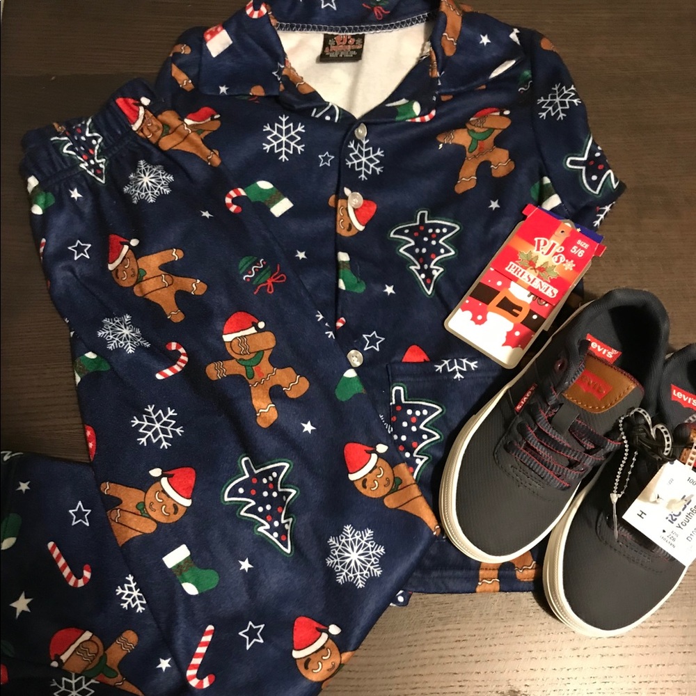Kid’s Levi’s shoes & pajamas